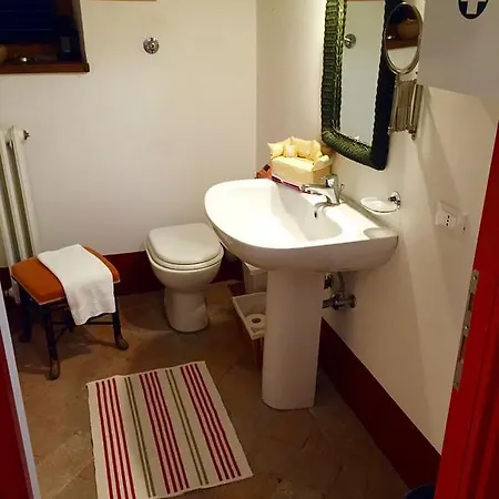 Alojamento de Acomodação e Pequeno-almoço Agriturismo Voltarina *